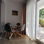 Mary's House شقة دينايا